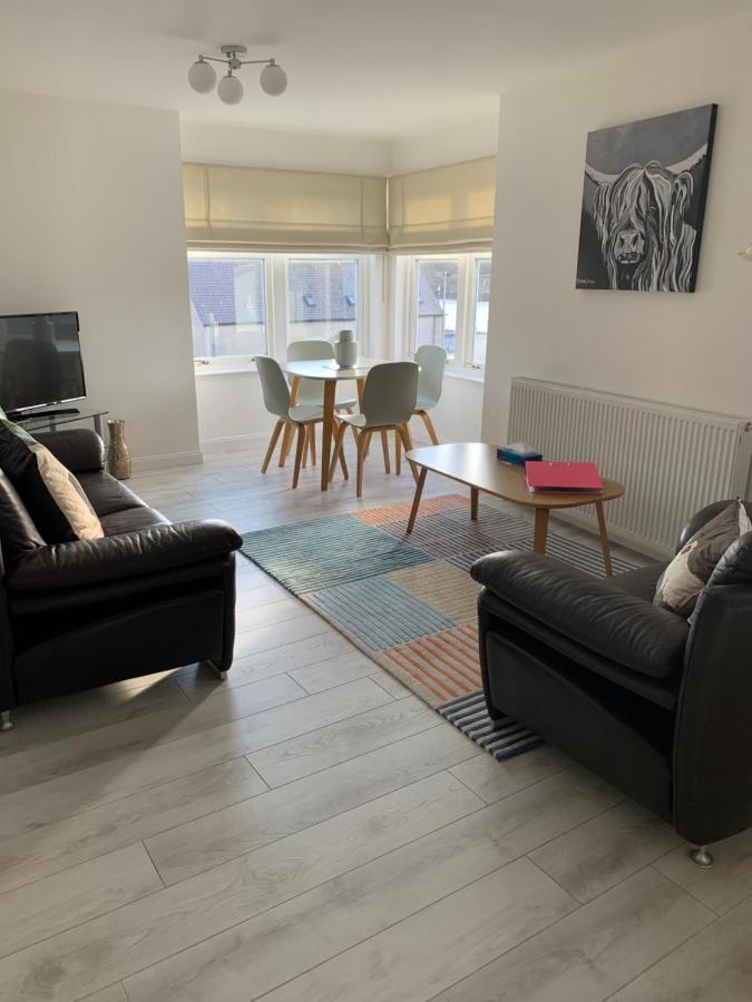 No.10 Apartment Сторноуей Екстериор снимка